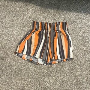 striped shorts